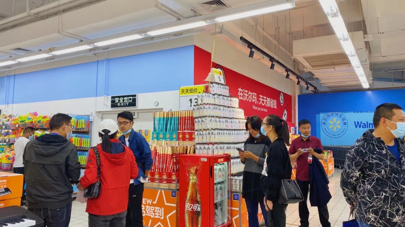 让市民吃得放心 他们不敢有半点马虎 (2).jpg