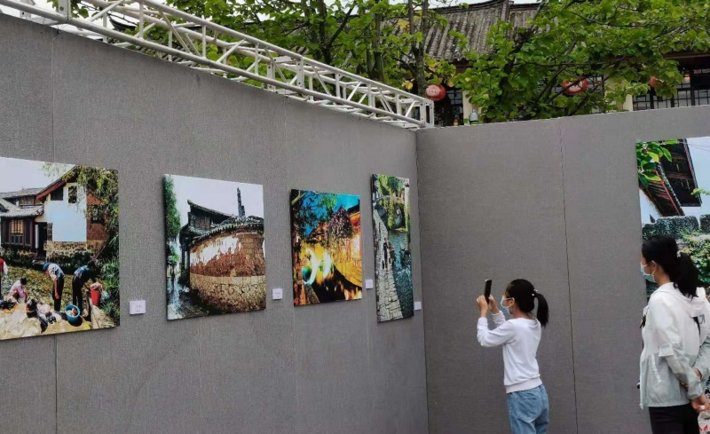 记录记忆中的家园，向世界递交古城名片 (2).jpg