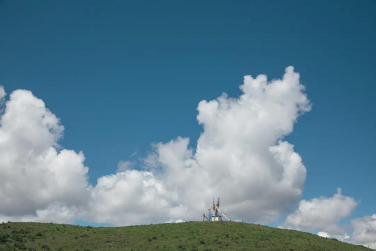 冬春的雪，夏秋的绿！耗费四季，拍下了我心中的玉龙雪山8.jpg