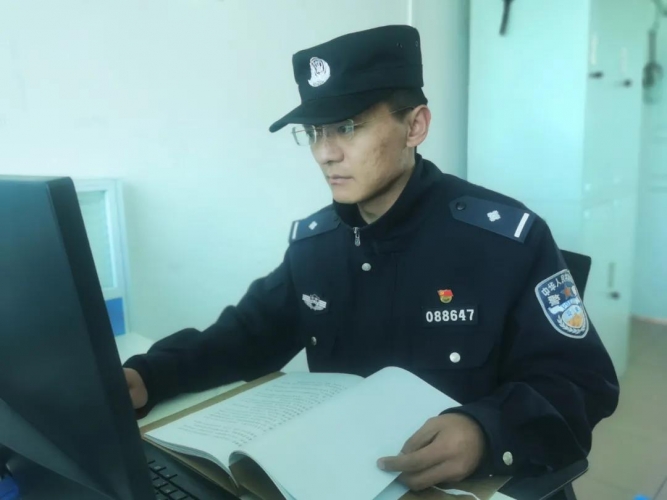和江龙.jpg