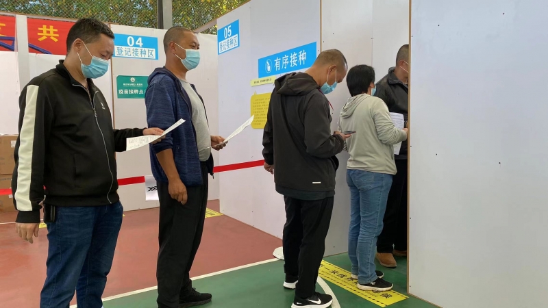 探访丽江市第三针新冠疫苗接种点：这些人群优先接种 不用预约 速度快 (8).jpg