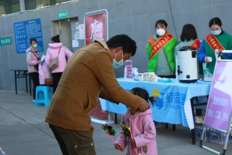 丽江过半儿童已接种新冠疫苗第一剂.jpg