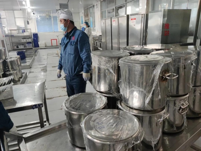 校园食品安全“变味”？丽江师生舌尖上的安全如何保障？ (12).jpg