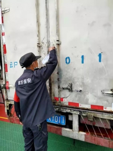 校园食品安全“变味”？丽江师生舌尖上的安全如何保障？ (13).jpg