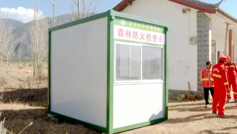 发放森防物资，玉龙县积极备战2022年度森林草原防火攻坚战！
