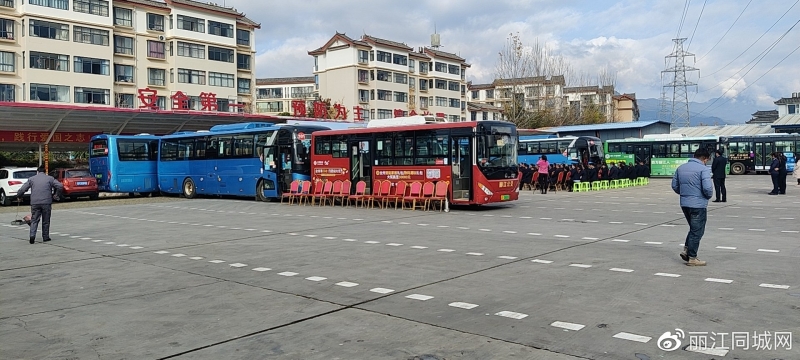 倡导文明驾驶、安全出行 (6).jpg