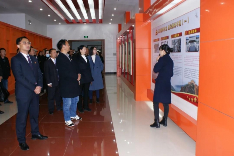 开展警示教育 筑牢廉洁堤坝  丽江市纪检监察机关组织开展警示教育系列活动