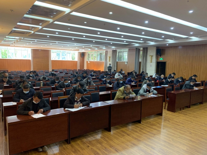 丽江古城开展传统民居保护维修技术培训和考核 (6).jpg