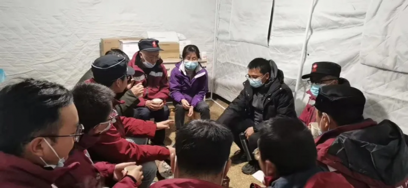 丽江市疾控中心抗震救灾卫生应急在行动
