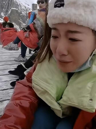 台湾网红到丽江哭了 不是因为坐了大床房卧铺 (7).jpg