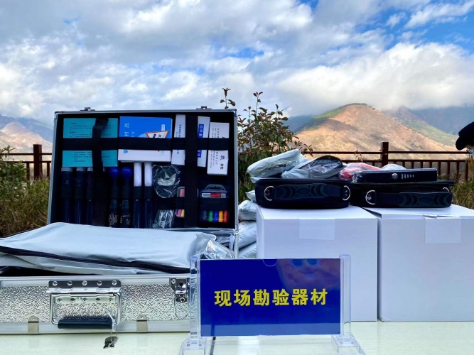 丽江市发放总价值600多万元的执法设备   有效推进“十年禁渔”工作 (7).jpg