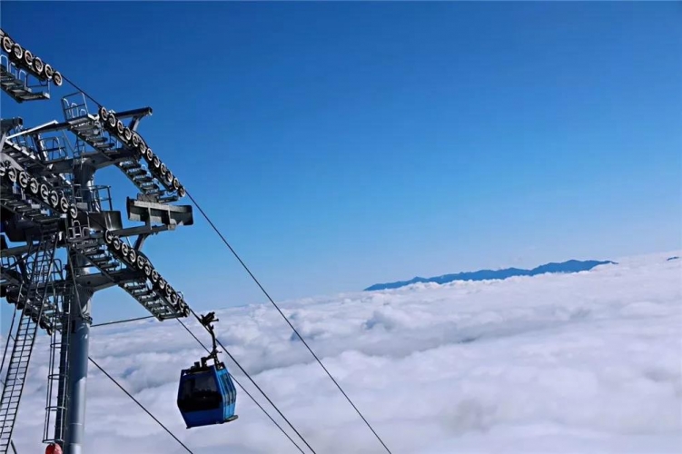 大年初三，到玉龙雪山感受索道不一样的风景 (1).jpg