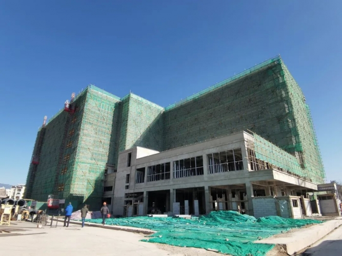 丽江市传染病医院计划年内完成竣工验收并投入使用 (1).jpg
