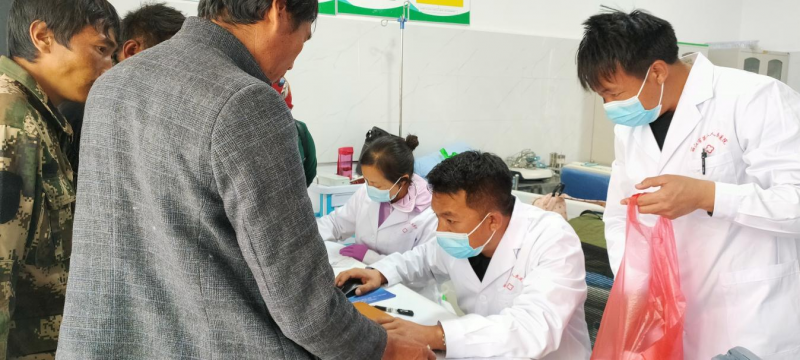 丽江市第二人民医院开展2022年卫生下乡服务活动