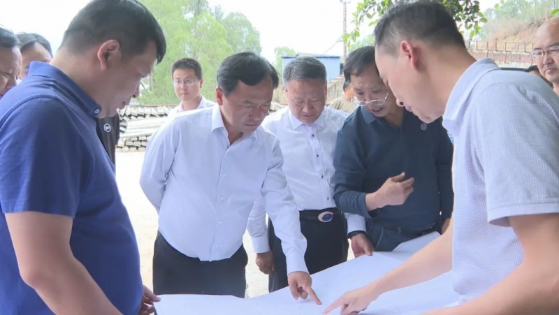 履新职 谋新篇 开新局 华坪县委书记王峥深入乡镇走访调研