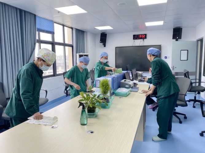 凝心创卫！抗疫有我！玉龙县人民医院开展爱国卫生月活动