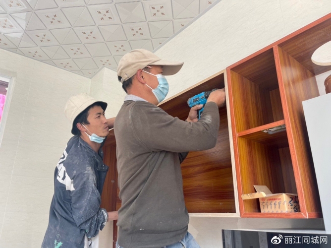 平凡岗位造就不平凡 “五·一”致敬最美劳动者 (8).jpg