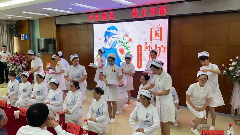 国际护士节丨守护健康  他们是天使亦是战士！ (1).jpg