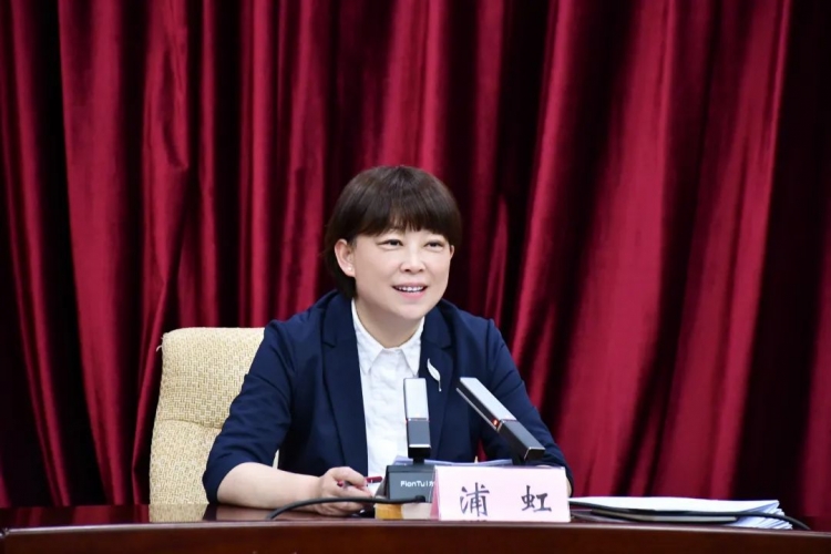 市委常委会扩大会议传达贯彻省委书记王宁调研丽江指示要求