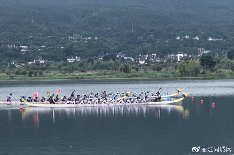 龙舟项目比赛完美收官 玉溪队获5金，红河队获2金 (1).jpg