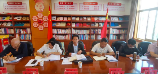 丽江市卫生健康委党组召开巡察整改专题民主生活会 (2).png