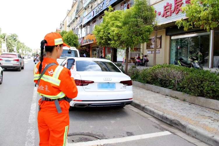 丽江中心城区拟新增2万余个停车位
