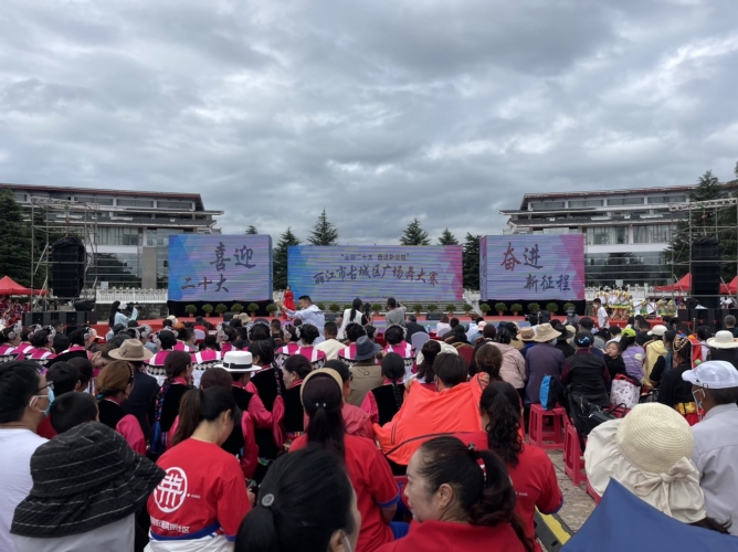 民族的就是世界的！古城区2022年广场舞大赛今日举行 (8).JPG