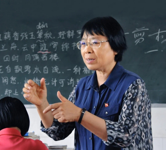 网友提议建立张桂梅学院  真的可以弥补滇西北高等教育匮乏的现状吗？