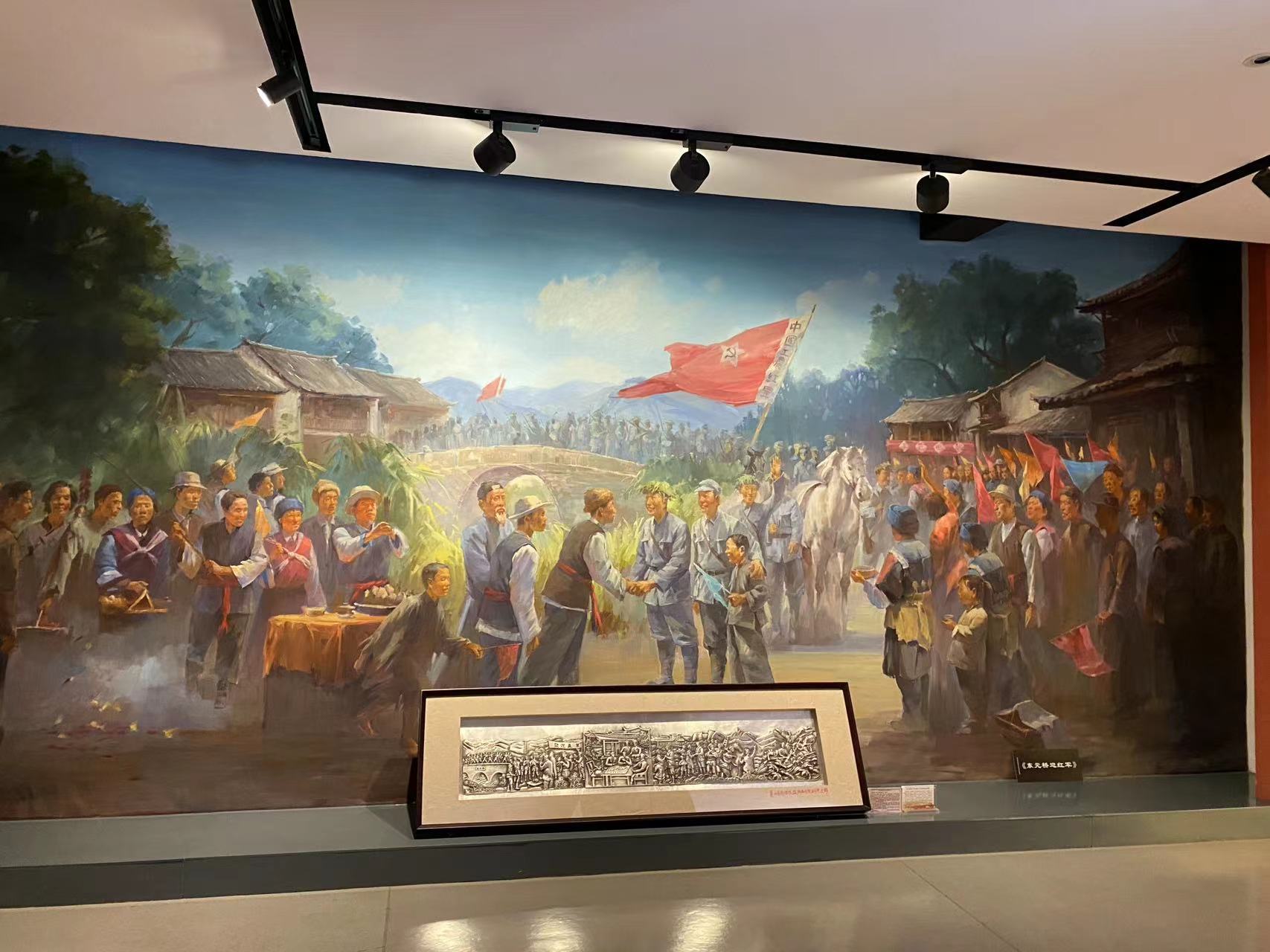 国庆假期 丽江古城红色旅游正当时  (6).jpg