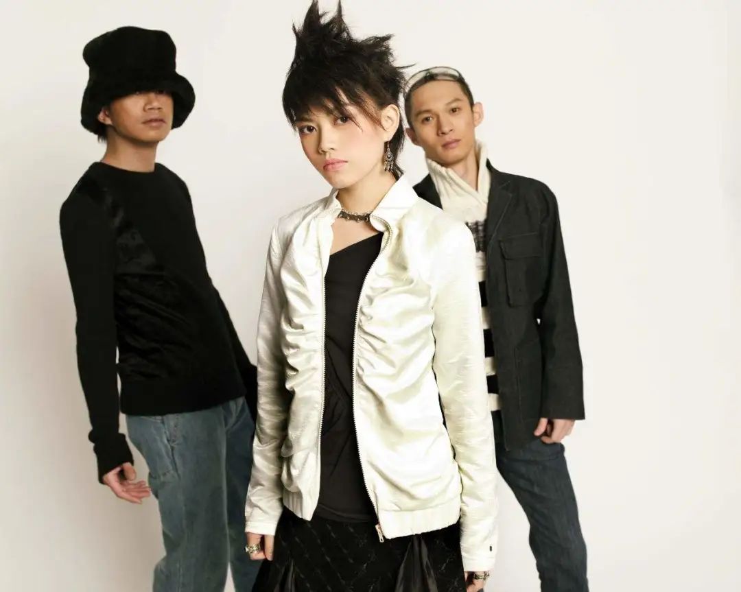 许巍、陈鸿宇……雪山音乐节第二波演出阵容公布！