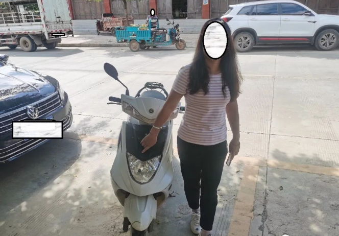 摩托车肇事逃逸？罚款1400元，被记15分！