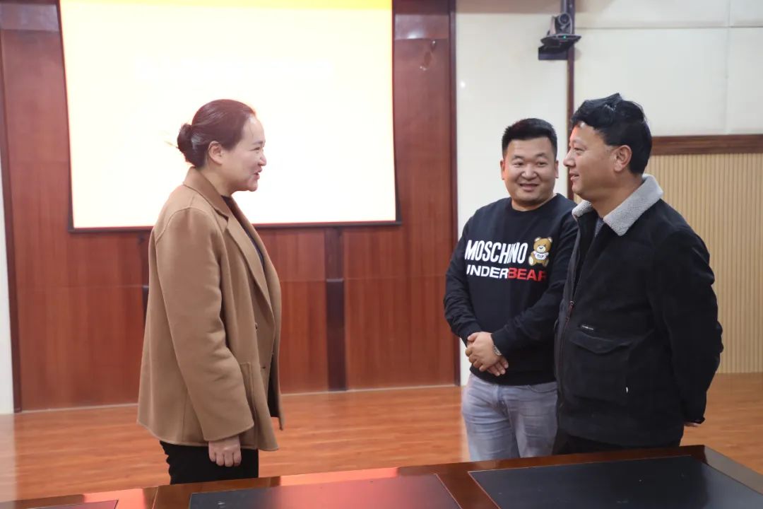 县长接访日，和秋珍现场听民声倾心解民忧！