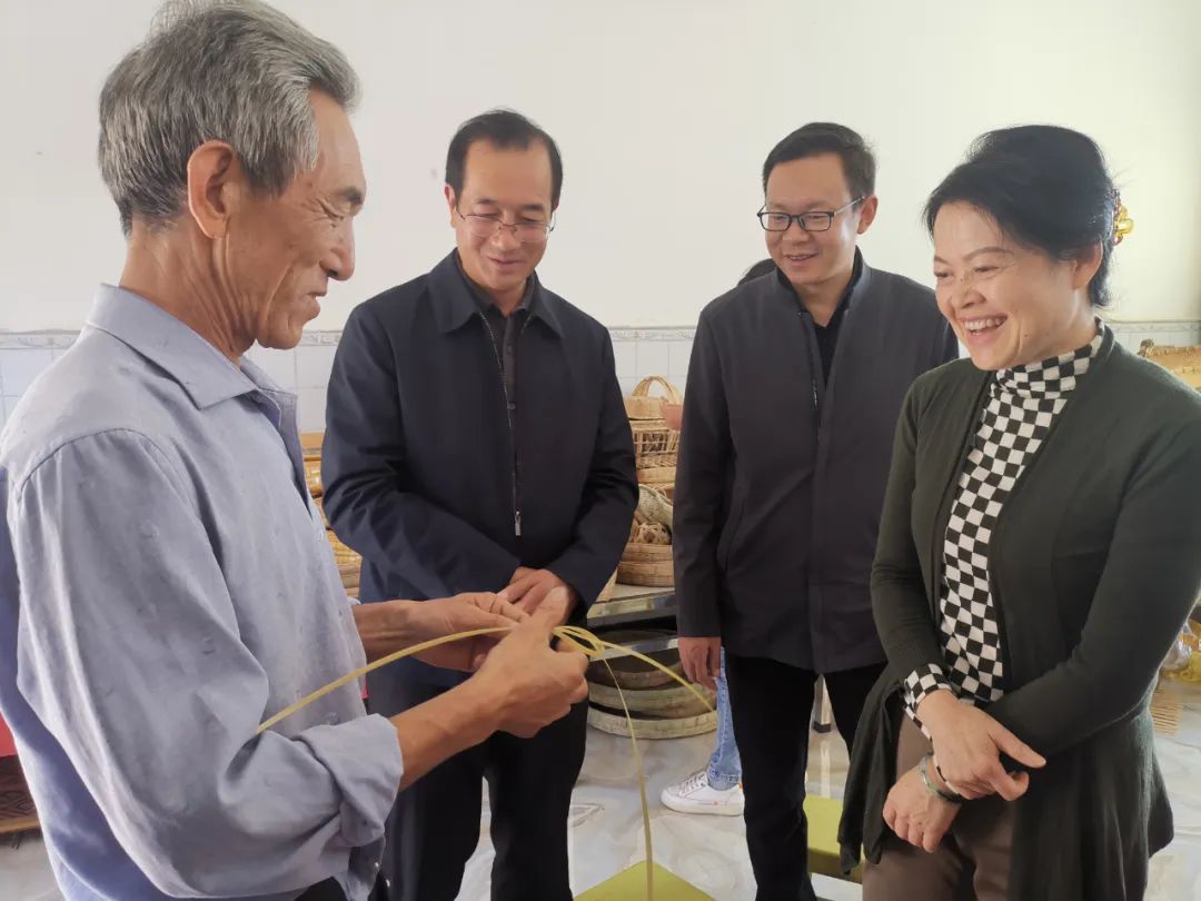 省文旅厅副厅长王江红到永胜县开展第三季度定点帮扶工作2.jpg