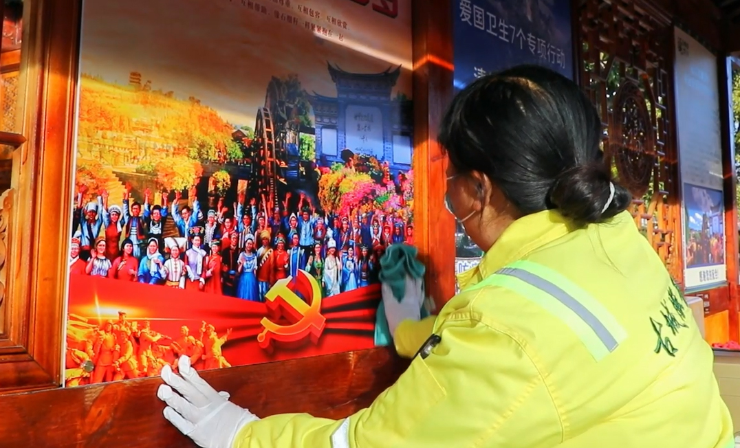今天为他们点赞！祝他们节日快乐！ (2).jpg
