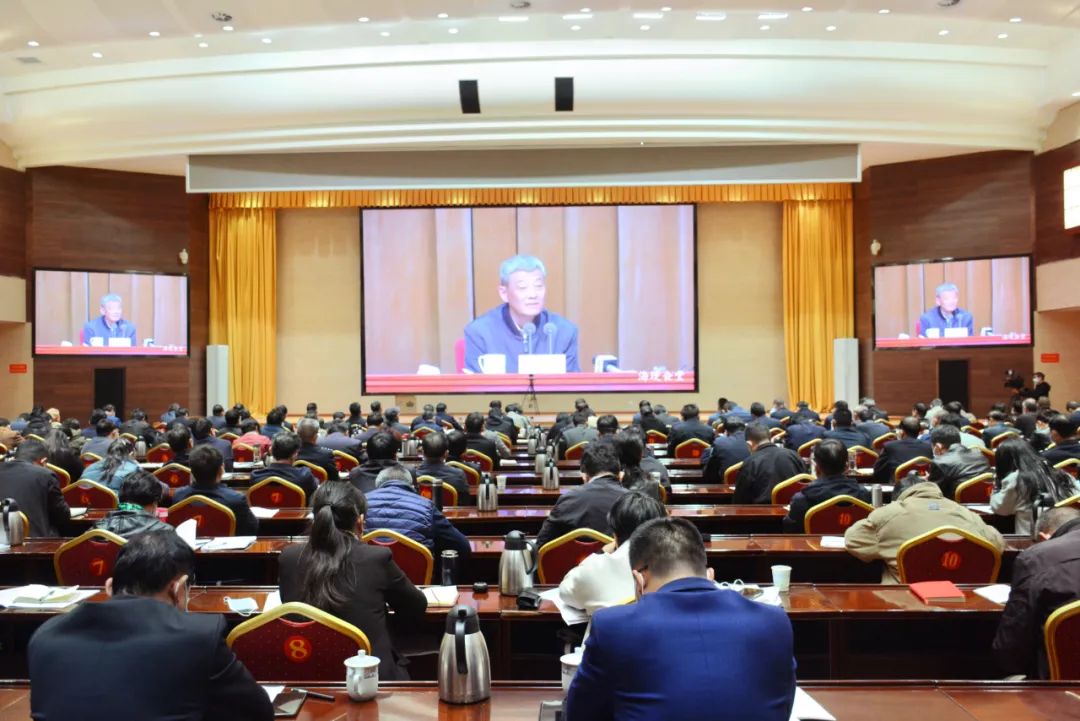 中央宣讲团报告会在丽江引发热烈反响1.jpg