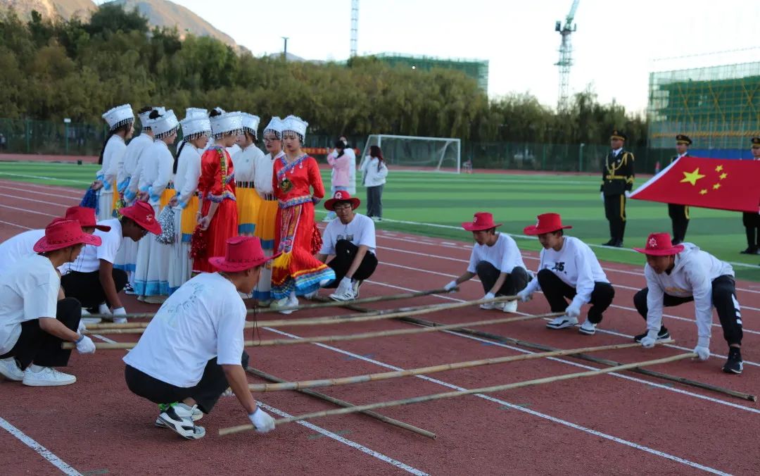 丽江师专第十六届田径运动会开幕 (1).jpg
