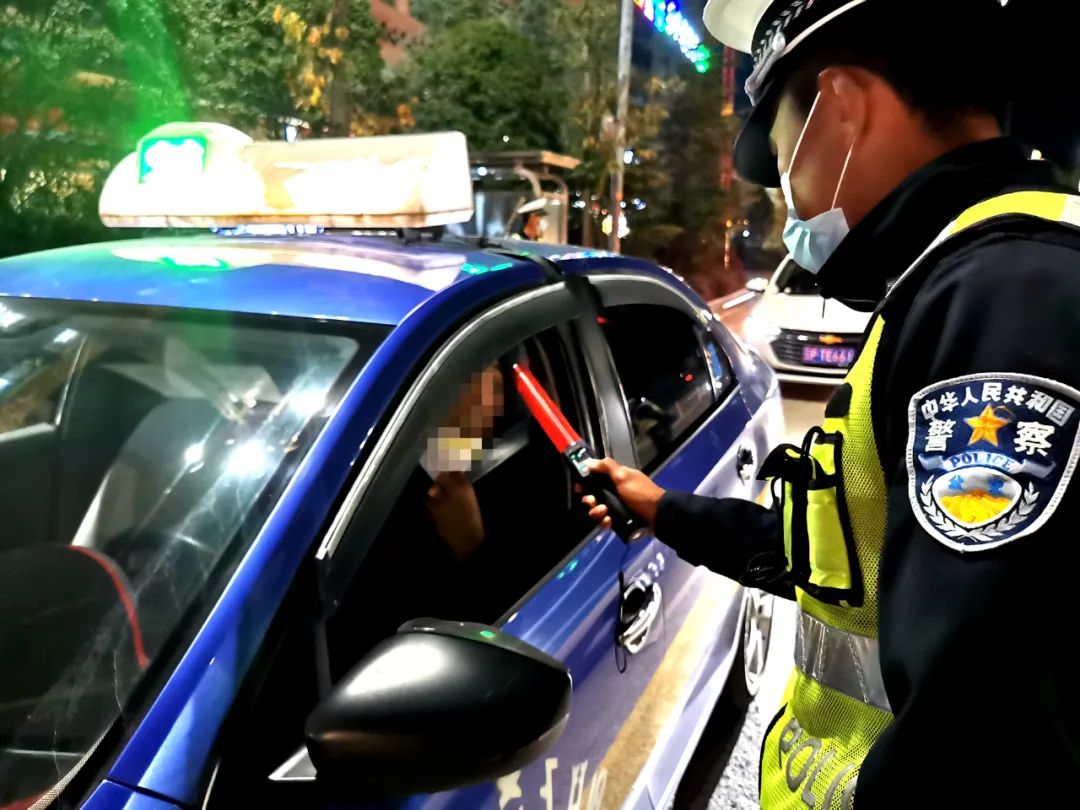 三天！酒驾6起！宁蒗公安交警酒驾醉驾整治行动持续进行中….jpg