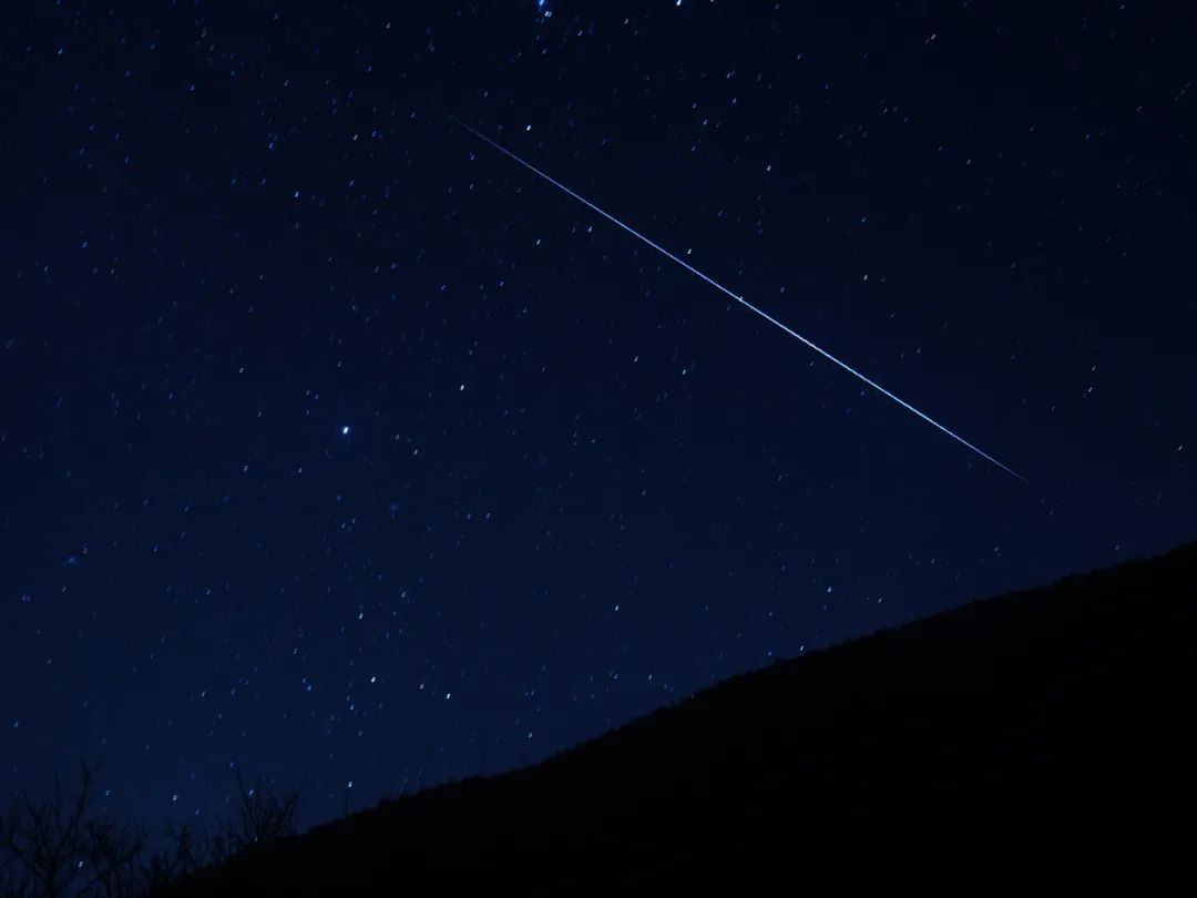 双子座流星雨如期而至  让我们一起在玉龙雪山下许下星语心愿  