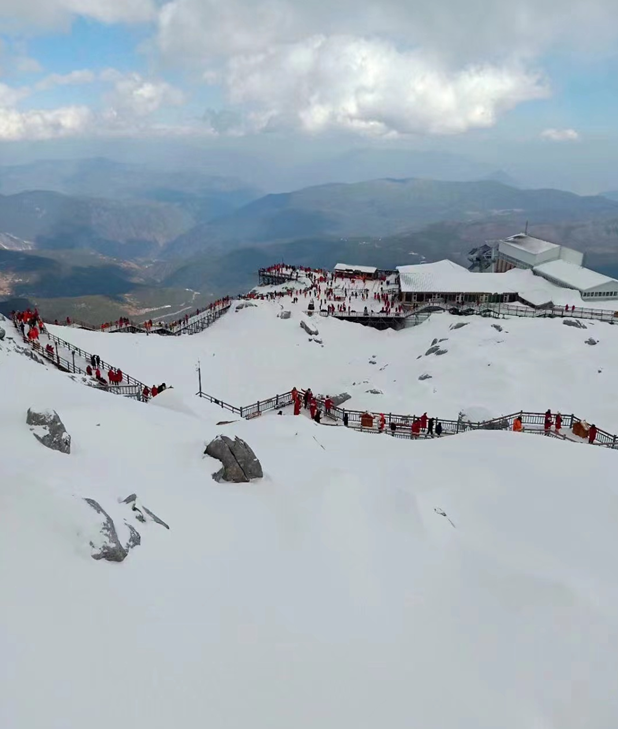 玉龙雪山：去探索，去摸“天” (4).png
