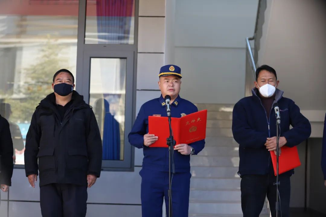 丽江森林消防支队靠前驻防，全力筑牢森林防灭火防线 (3).jpg