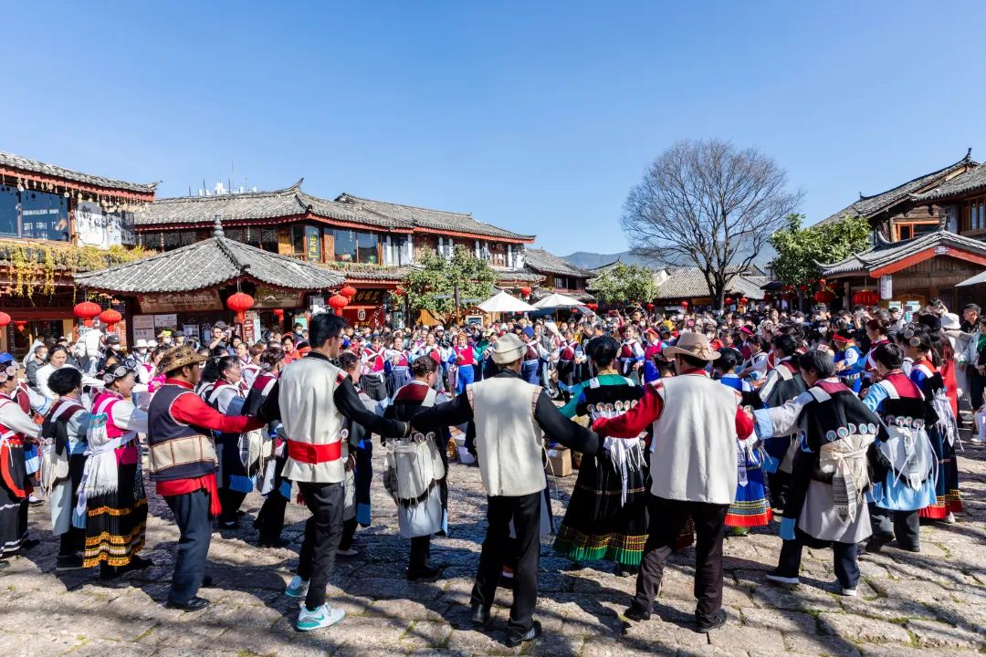 穿越丽江时光 四方街传统生活风貌情境展演 体验民族文化