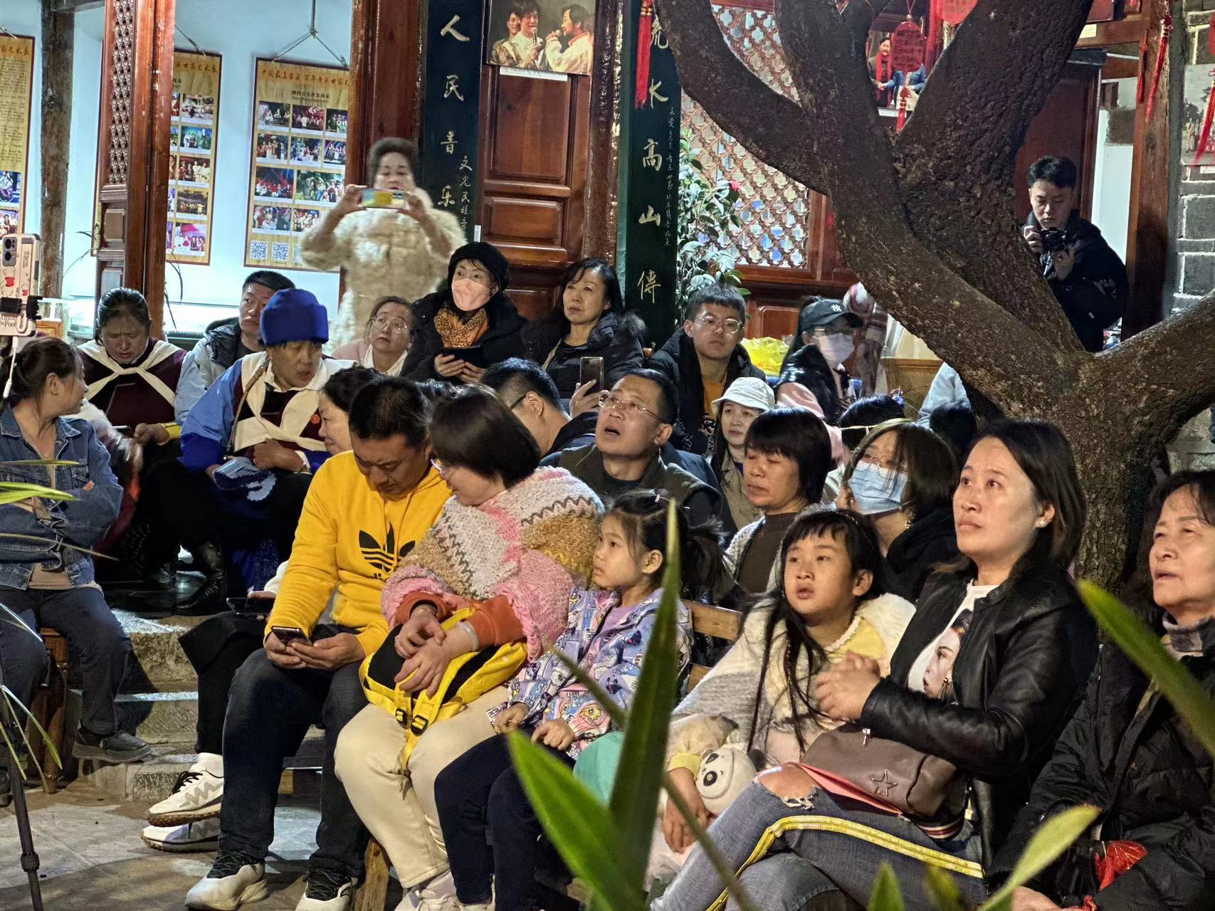 爱在丽江小城故事 接风楼歌会在丽江古城举行