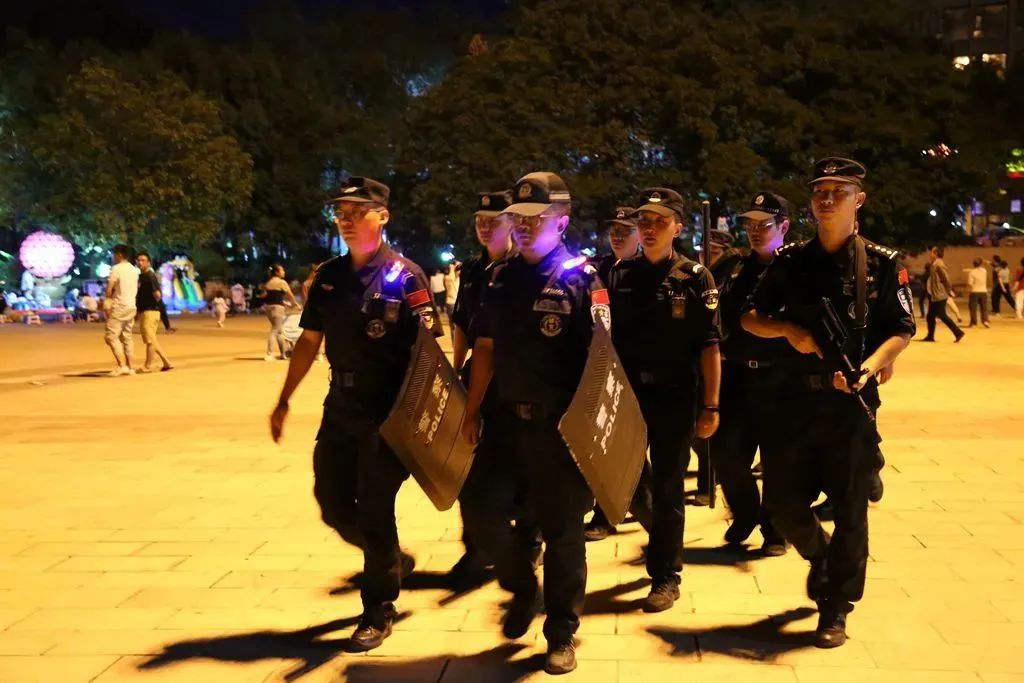 丽江公安推动社会治安乱点大排查大整治走深走实 (3).jpg