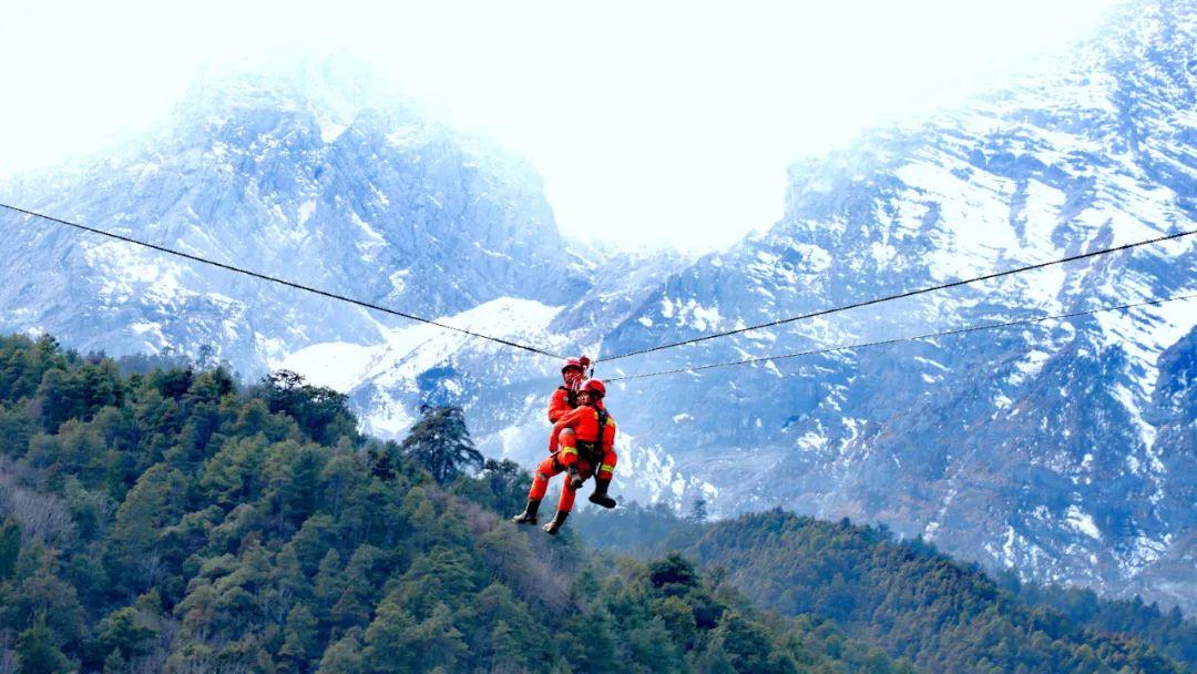 丽江市森林消防支队圆满完成玉龙雪山、老君山靠前驻防任务3.jpeg