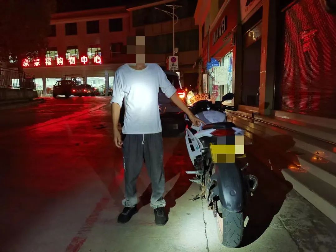 非法改装为了耍酷？永胜又有4人被查处！3.jpg