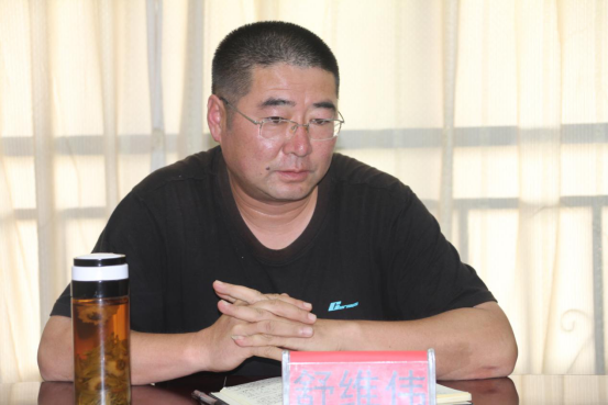 云南民族大学附属中学副校长闻杰任玉龙县一中校长 (1).png