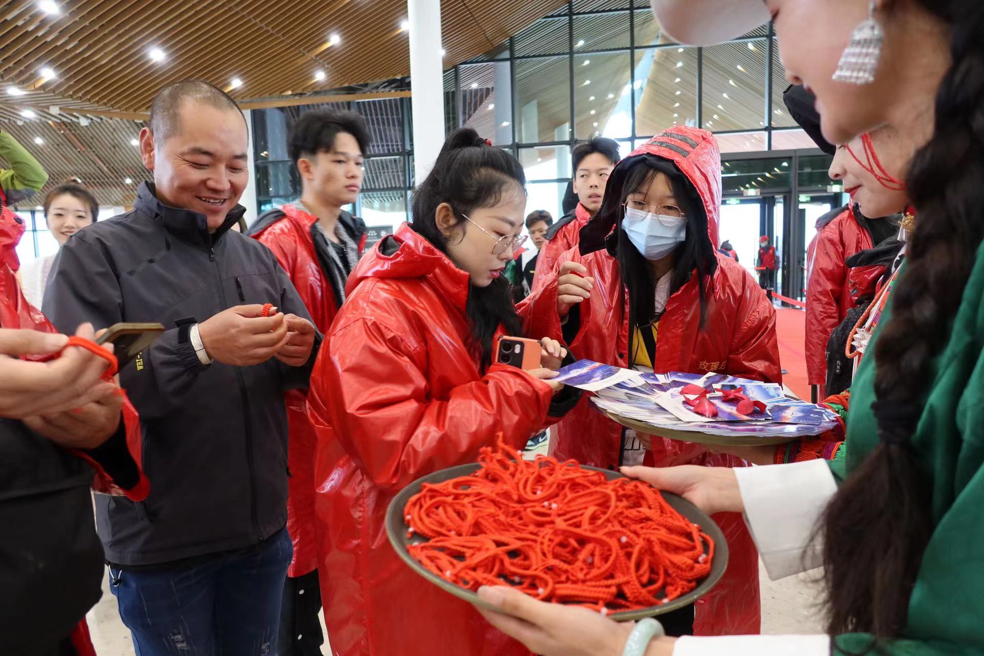 爱在七夕 情定玉龙  在玉龙雪山过七夕 氛围感拉满！ (3).jpg