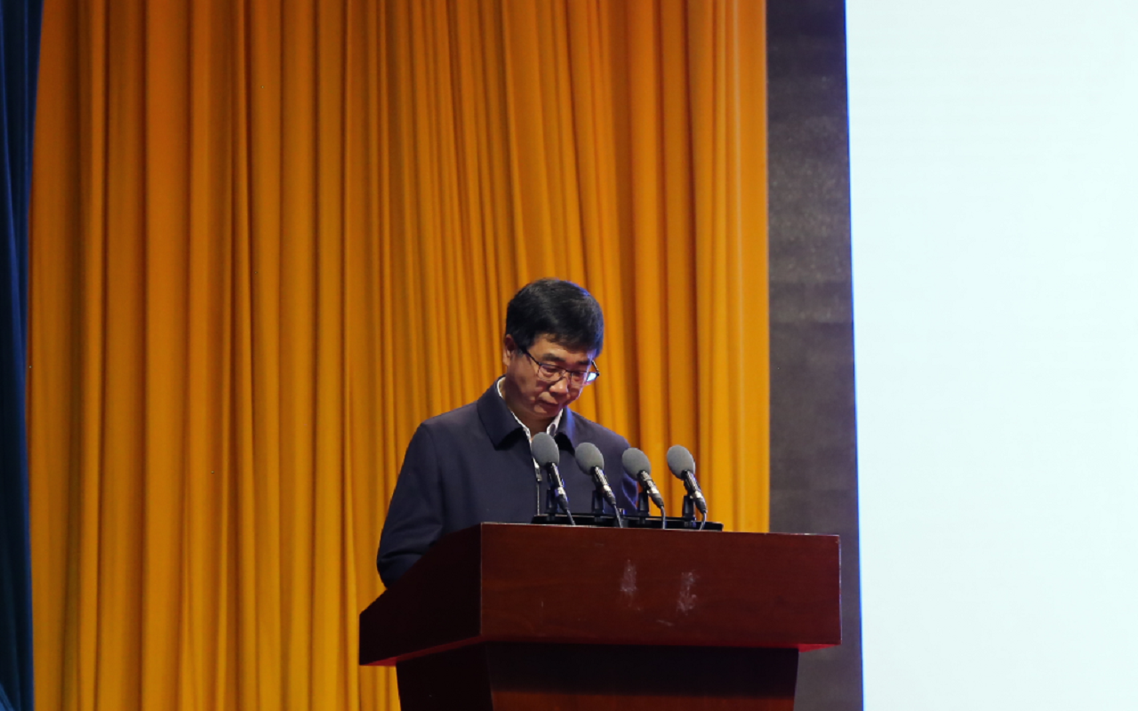 开创玉龙县中药材产业发展新局面——丽江·玉龙绿色中药材产业发展推进会成功举办 (2).png