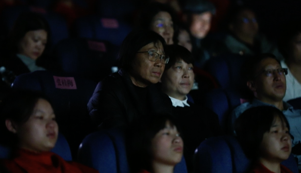 张桂梅真实故事改编电影《我本是高山》在丽江点映.png