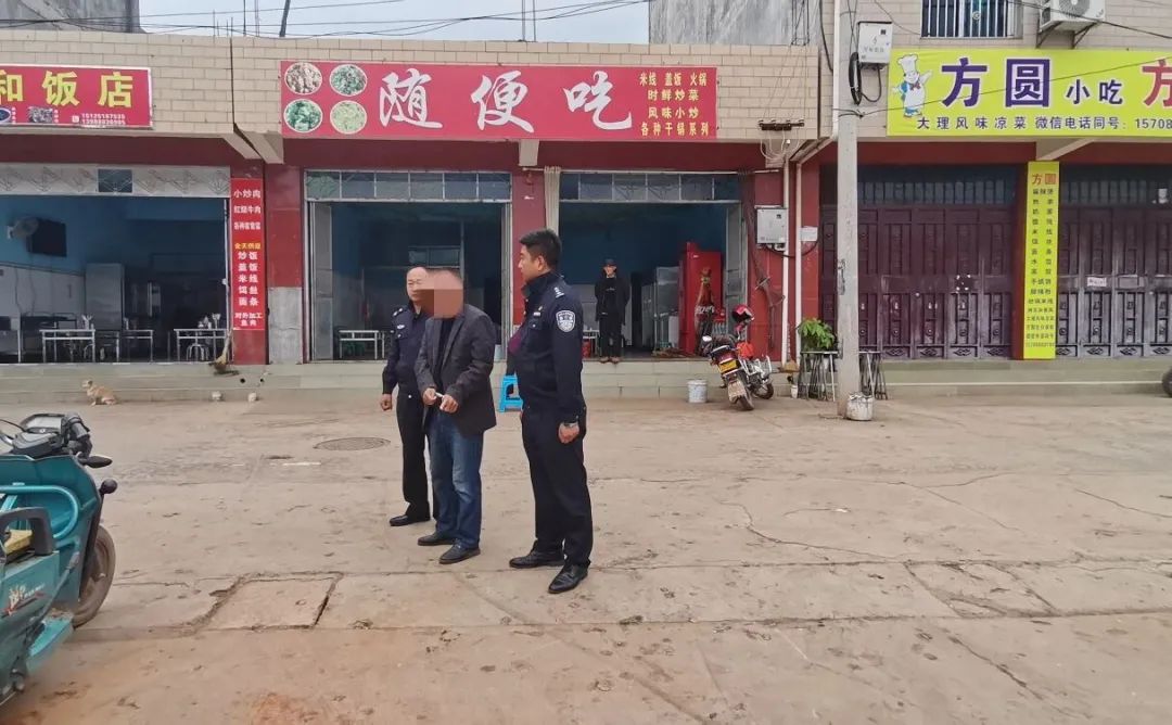 丽江永胜警方震慑不法分子！成功破获手机扒窃案.jpg